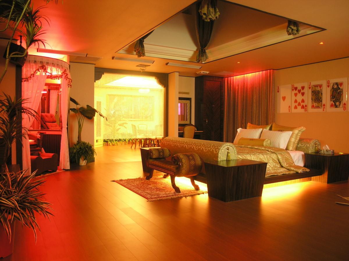 Daniel Spa Motel Pingzhen Zewnętrze zdjęcie