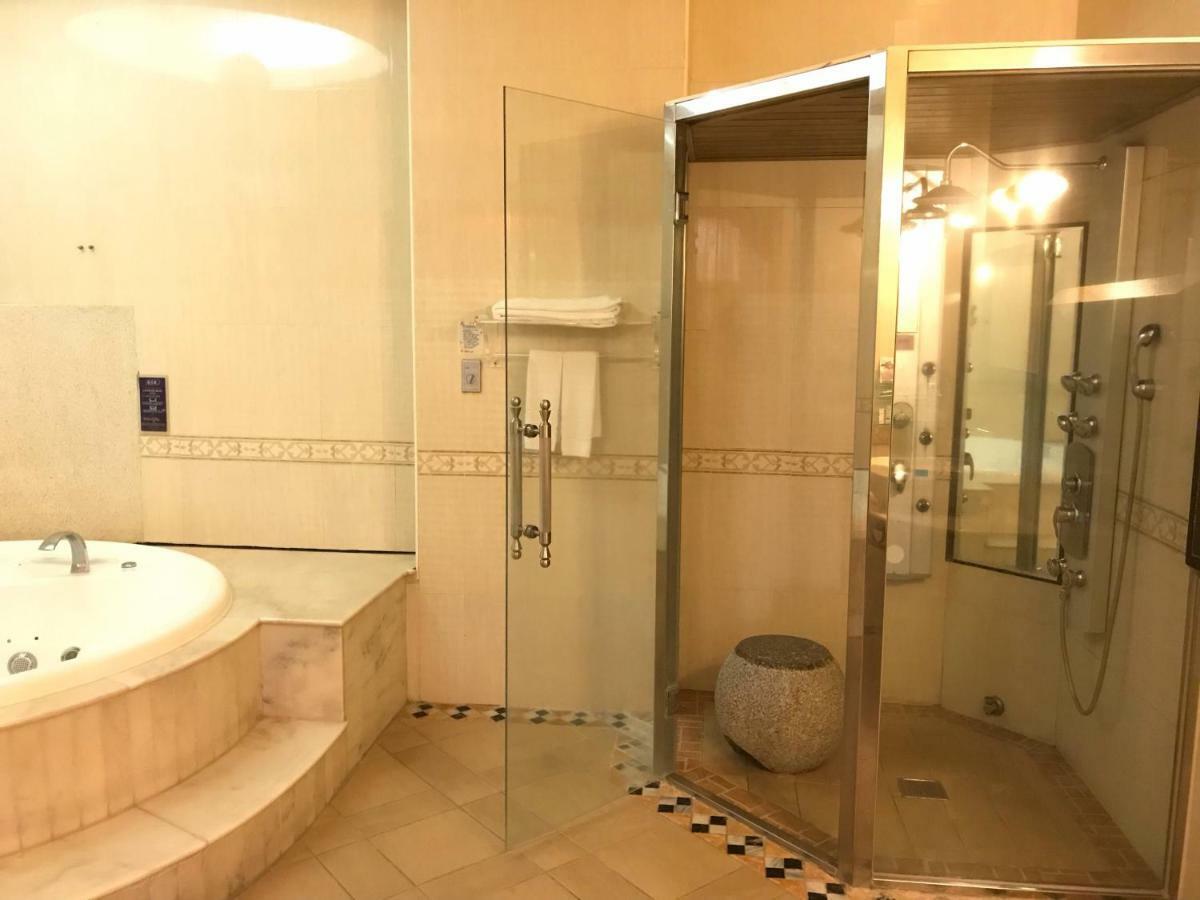 Daniel Spa Motel Pingzhen Zewnętrze zdjęcie