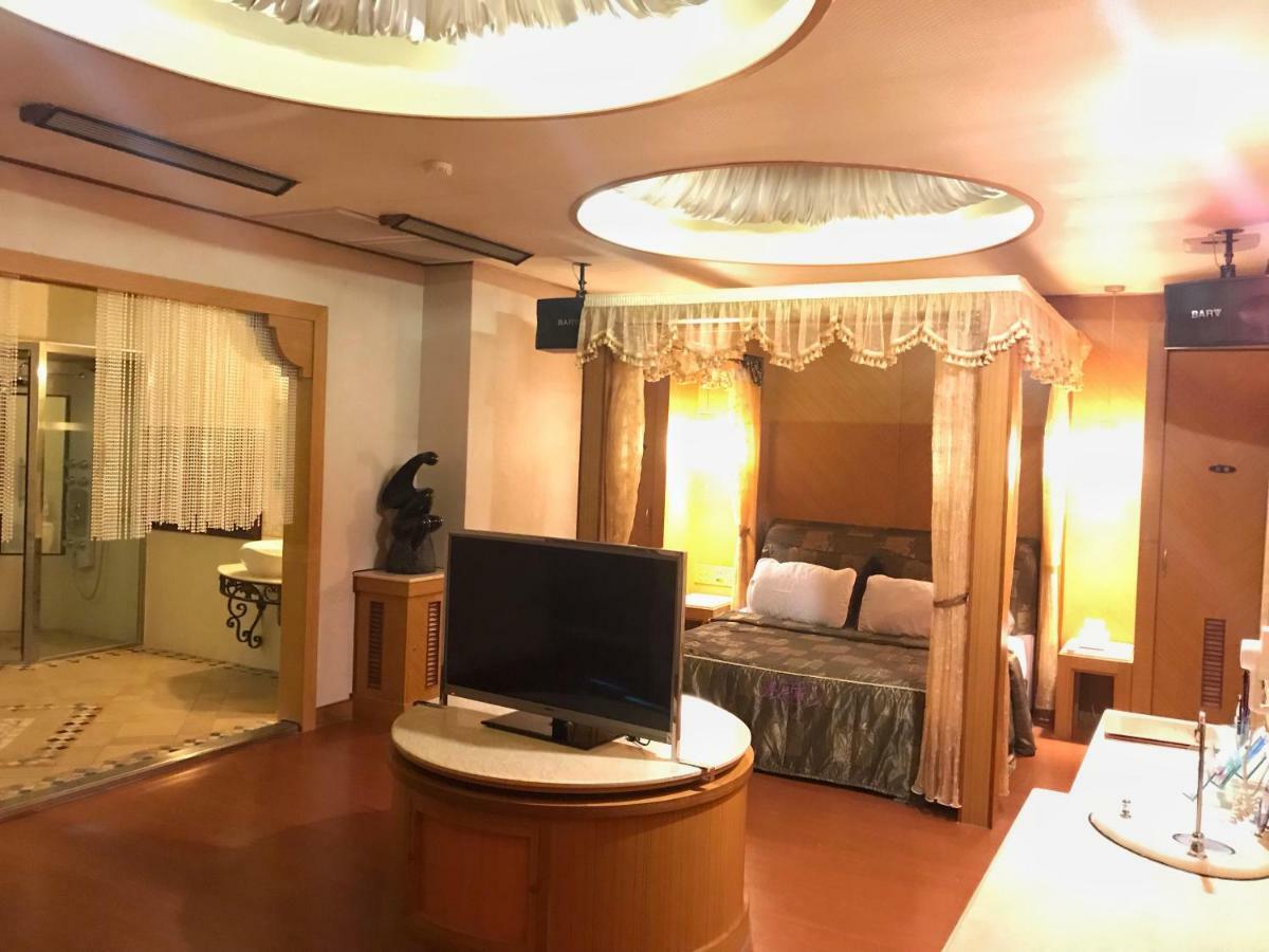 Daniel Spa Motel Pingzhen Zewnętrze zdjęcie